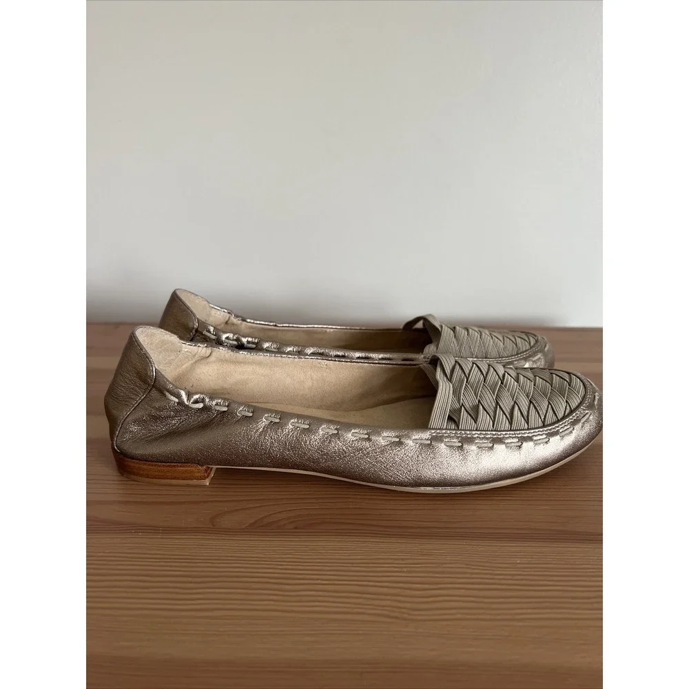 Stuart Weitzman Size 7 M Gold Leather Woven Slip On Ballet Flats Women's Summer